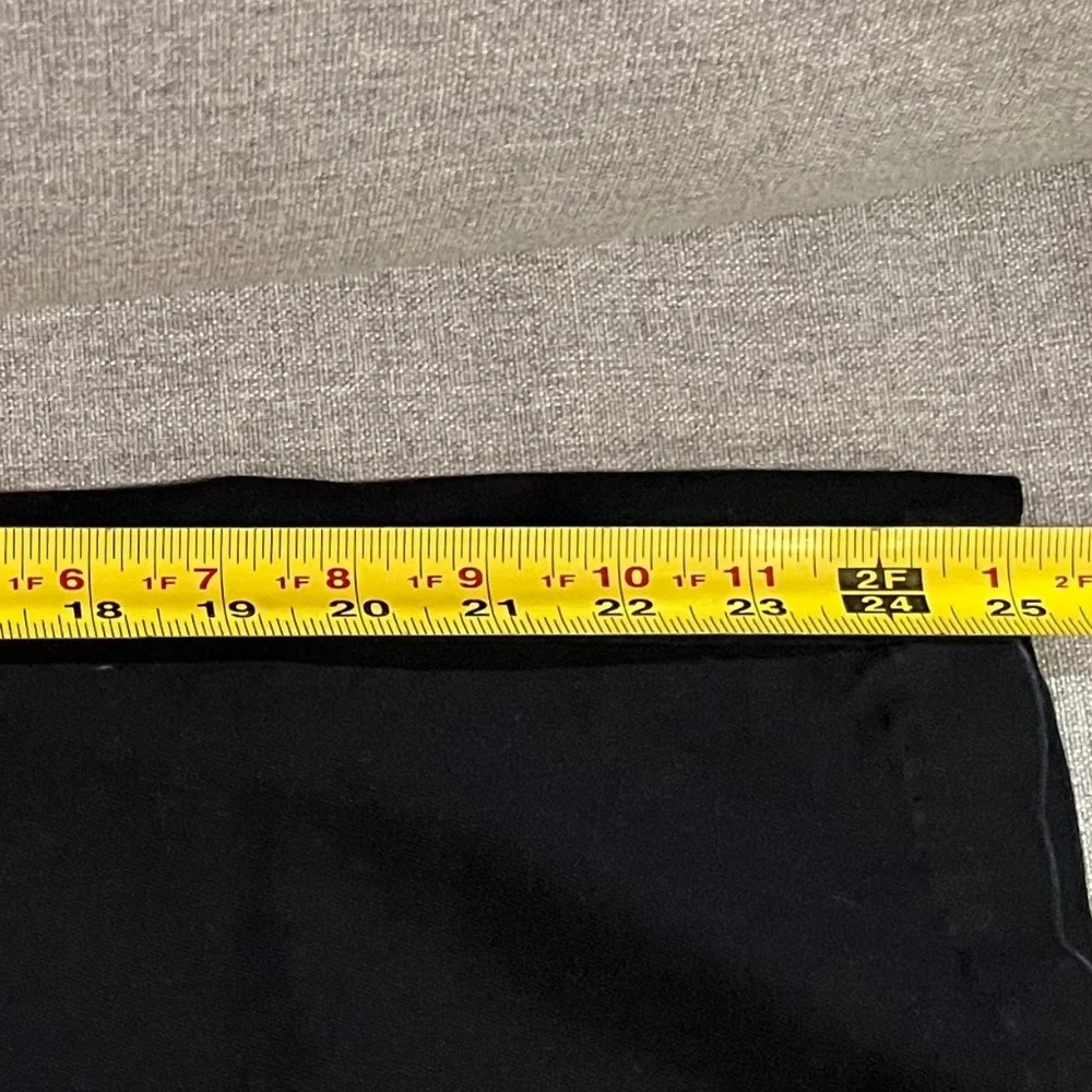 Woman Within Black Jeans 5 Pocket style w Stretch size 14W 25" Inseam Boot Cut - Picture 8 of 9